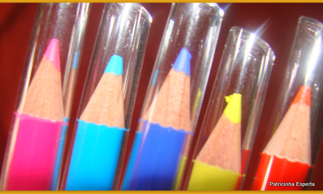 Colagens141 - Lápis Delineador Colorido Vult