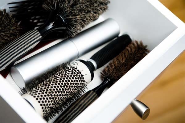 a escova certa para seu cabelo Qual A Melhor Escova Para O Seu Cabelo?