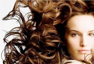 Você conhece o spray de brilho? É fantástico! cabelo brilho Você conhece o spray de brilho? É fantástico!