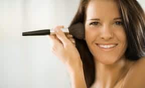 oleosidade - Como disfarçar a oleosidade da pele com maquiagem?