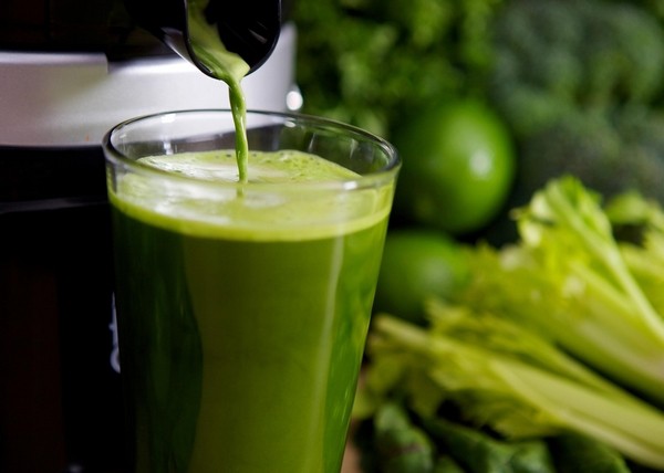 suco verde Quais as vantagens de consumir o suco verde?