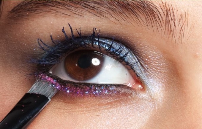 maquiagem pode irritar os olhos 71 680x437 - A Maquiagem Certa Para Valorizar Cada Tipo de Olho!